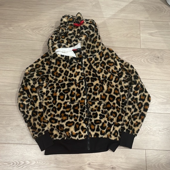 Leopard Print Sherpa Zip Up with Ears and Bow - Picture 2 of 3
